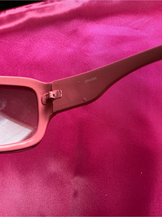 Chanel Pink Gradient Oversized Women\'s Sunglasses main image 3